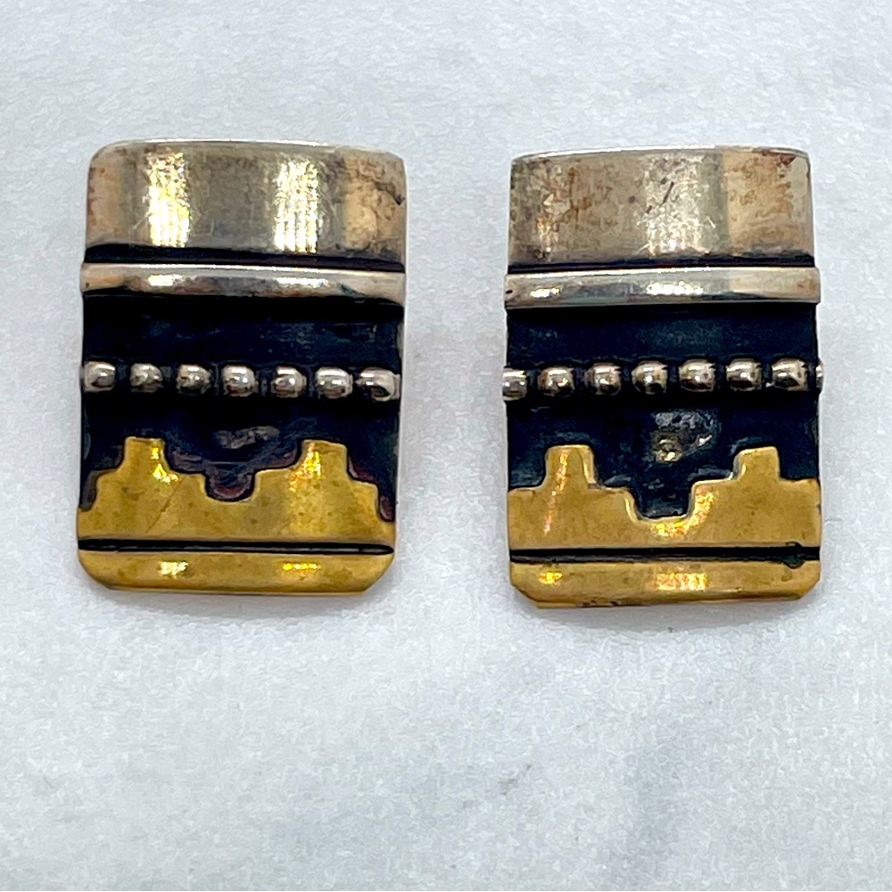 Vintage T. singer 925 Sterling Navajo Tommy Singer Earrings